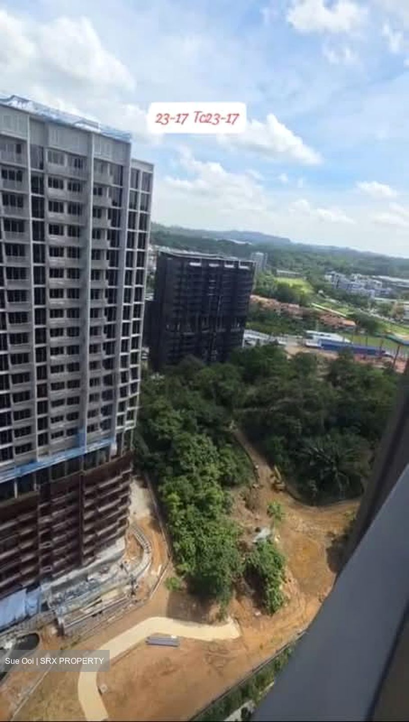 Lentor Central (D26), Condominium #594509321